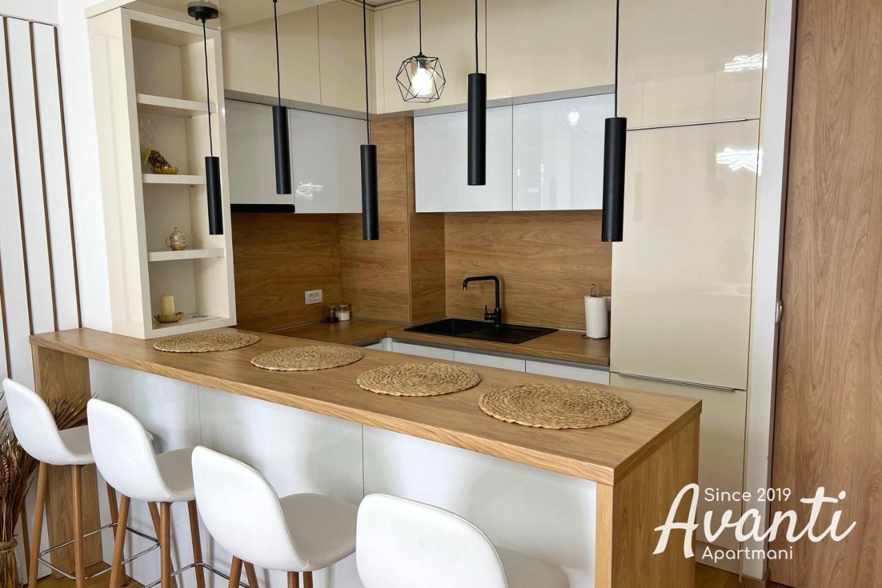 Apartmani Avanti Budva Exteriör bild
