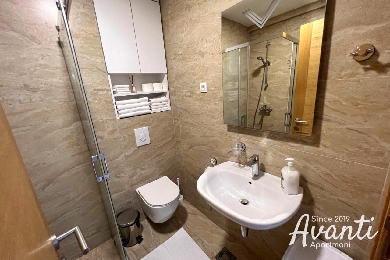Apartmani Avanti Budva Exteriör bild
