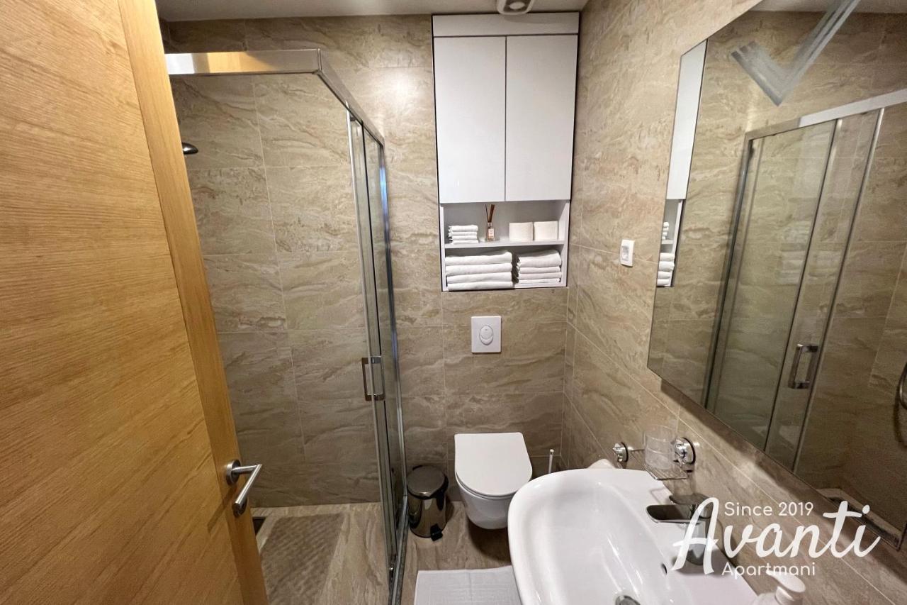 Apartmani Avanti Budva Exteriör bild