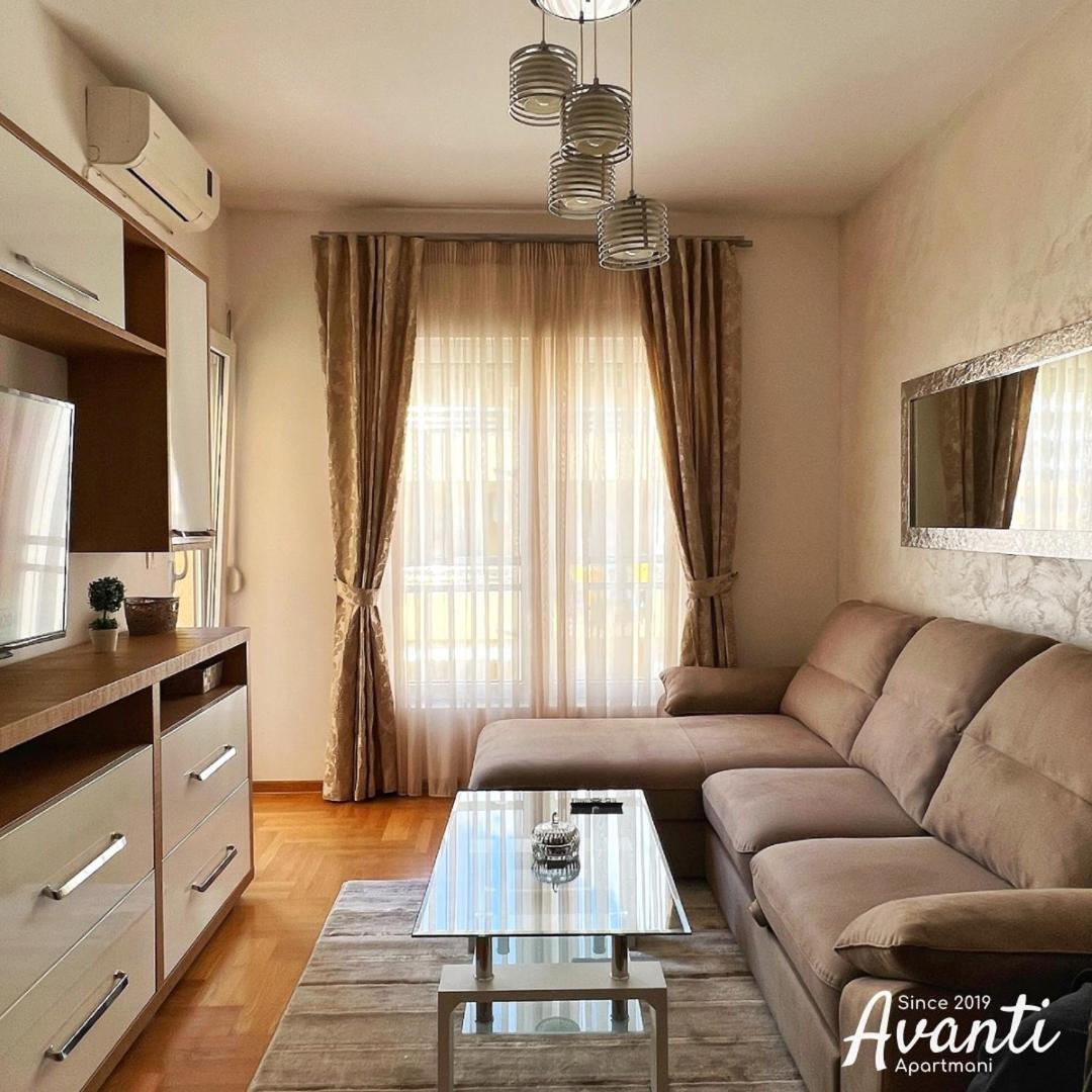 Apartmani Avanti Budva Exteriör bild
